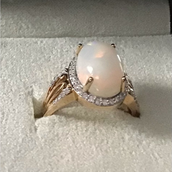 14K YG Opal & Diamond Halo Ring - Picture 2 of 6